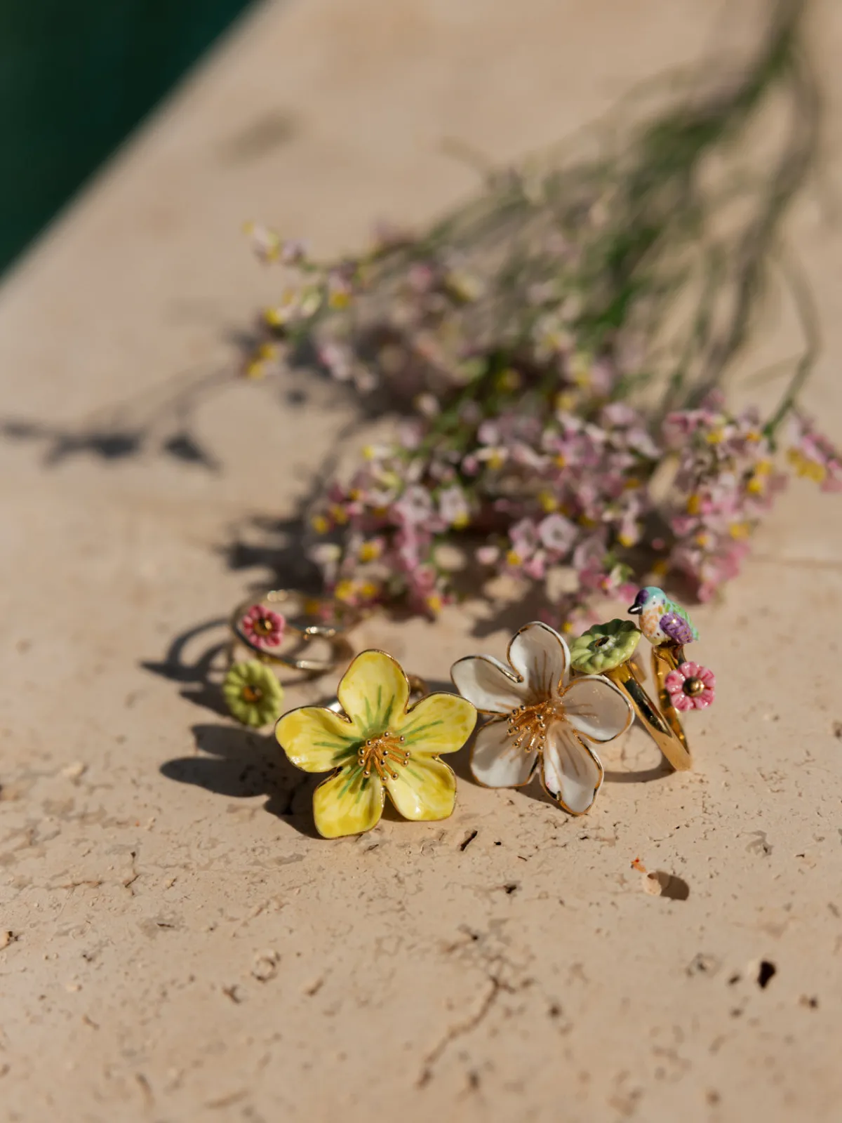 Bague fleur jaune>NACH BIJOUX Online