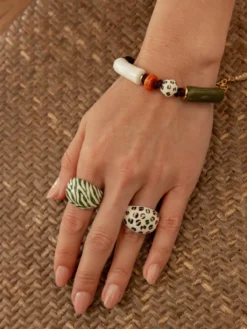 Bague léopard blanc et doré><noscript><img width=