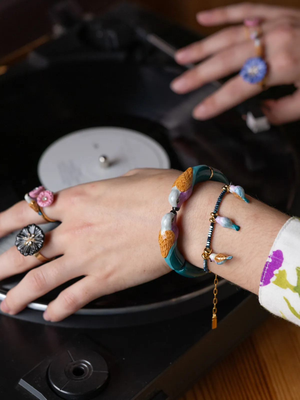 Bird kiss bracelet>NACH BIJOUX