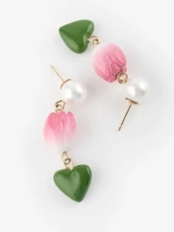 Boucles d’oreilles pendante perle, tulipe et cœur><noscript><img width=