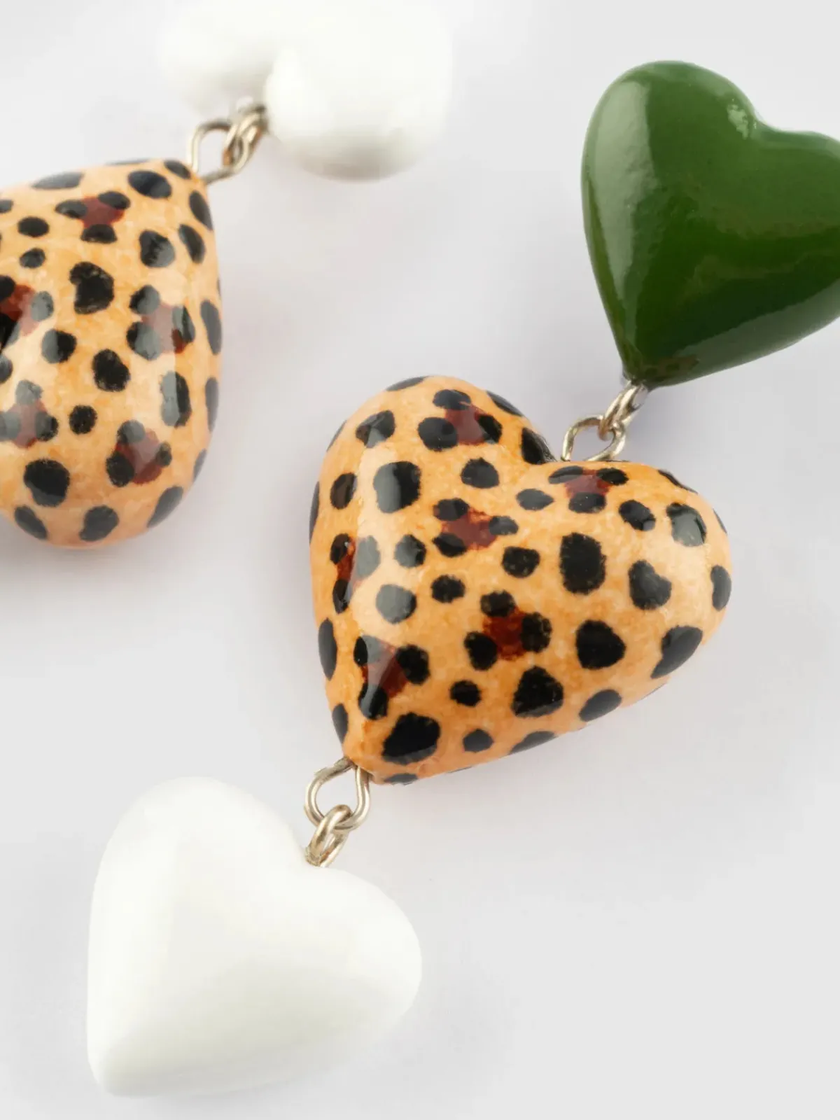 Boucles d'oreilles pendantes triples cœurs>NACH BIJOUX New