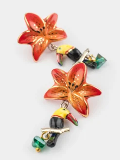 Boucles d’oreilles pendantes lys et toucan><noscript><img width=