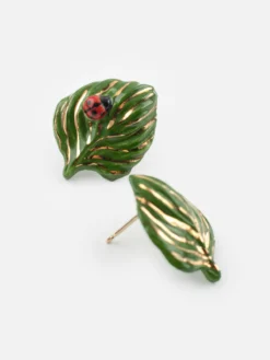 Boucles d'oreilles puces - feuille et coccinelle><noscript><img width=