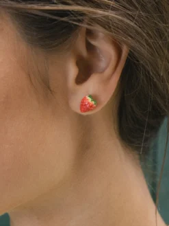 Boucles d'oreilles puces - fraise>NACH BIJOUX Discount