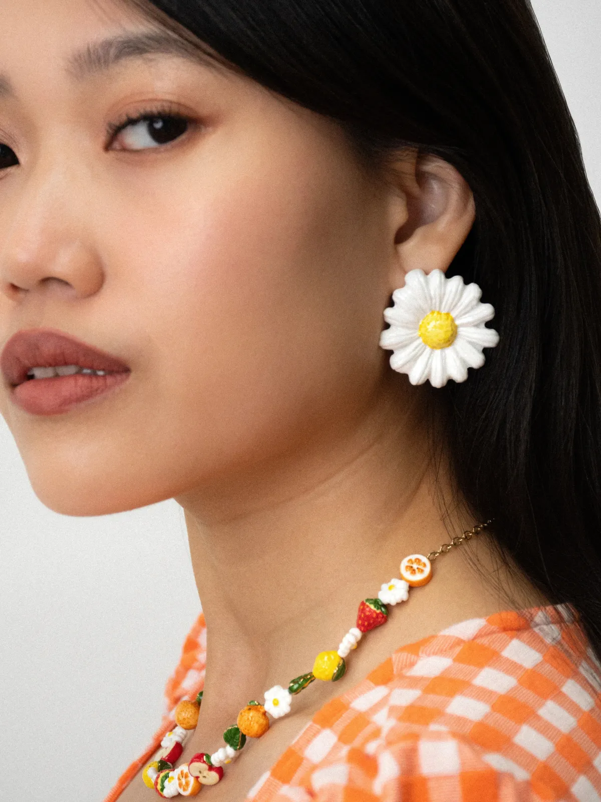 Boucles d'oreilles puces - maxi marguerite>NACH BIJOUX New