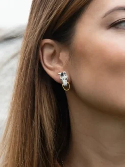 Boucles d'oreilles puces - Tête de cheval blanc><noscript><img width=