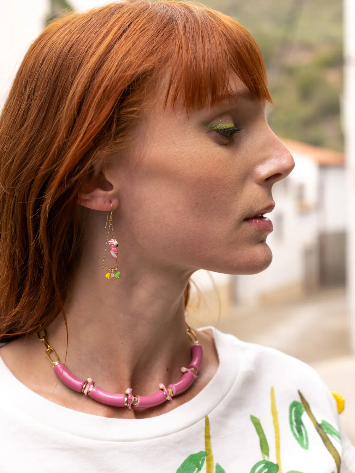 Boucles d'oreilles triangles cacatoès et perles>NACH BIJOUX