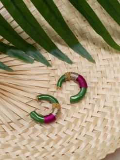 Boucles d'oreilles vert ethnique><noscript><img width=
