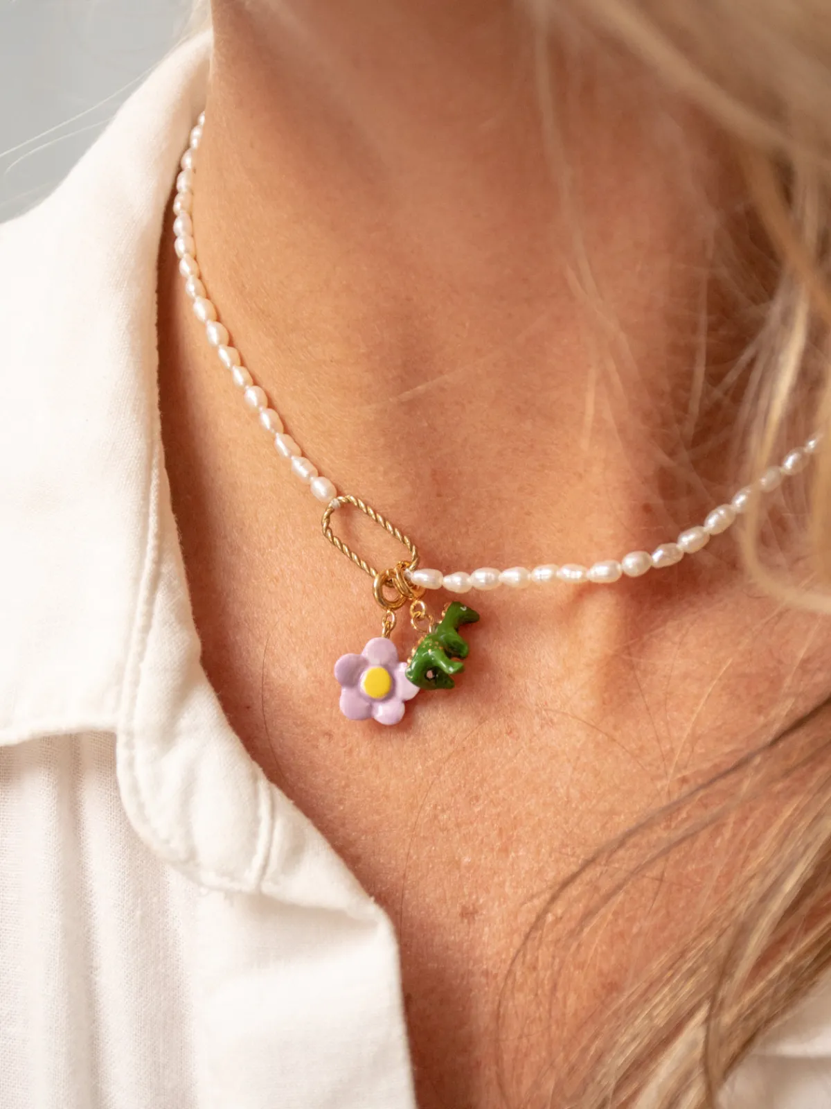 Charm's purple flower>NACH BIJOUX Best