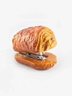 Chocolatine stapler><noscript><img width=