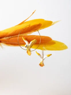 Créoles en bambou perroquet et fleurs><noscript><img width=