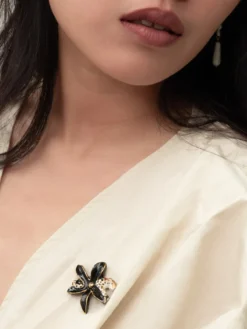 Erine flower and leopard pin>NACH BIJOUX New