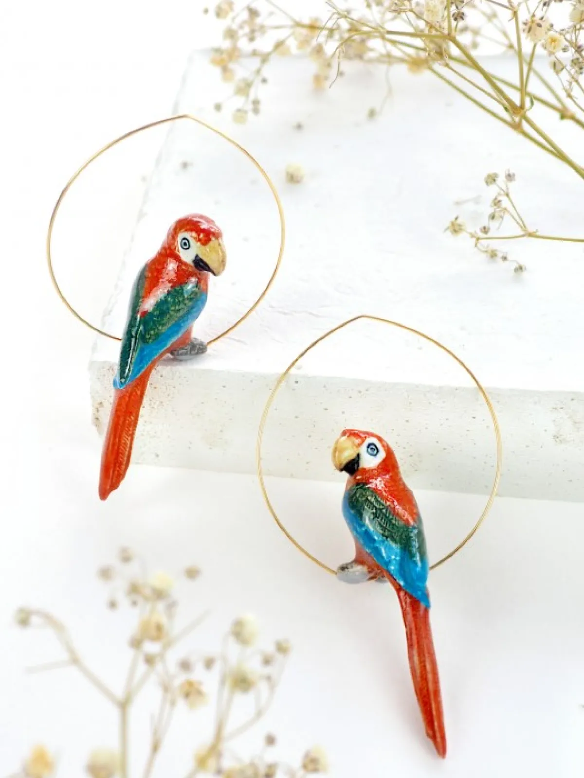Grandes créoles perroquet rouge>NACH BIJOUX New