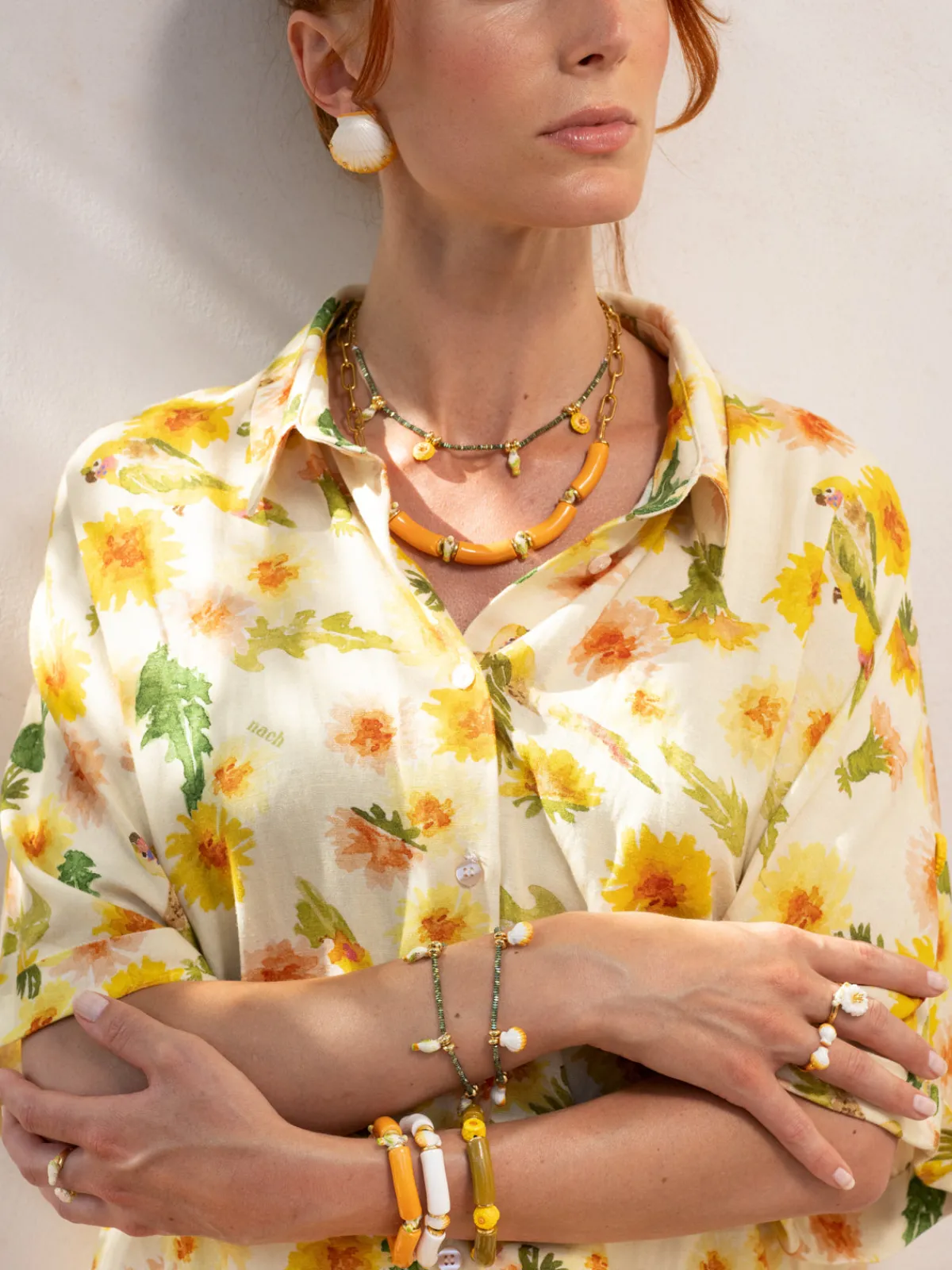 Hematite bead necklace with parakeets and dandelions>NACH BIJOUX Outlet