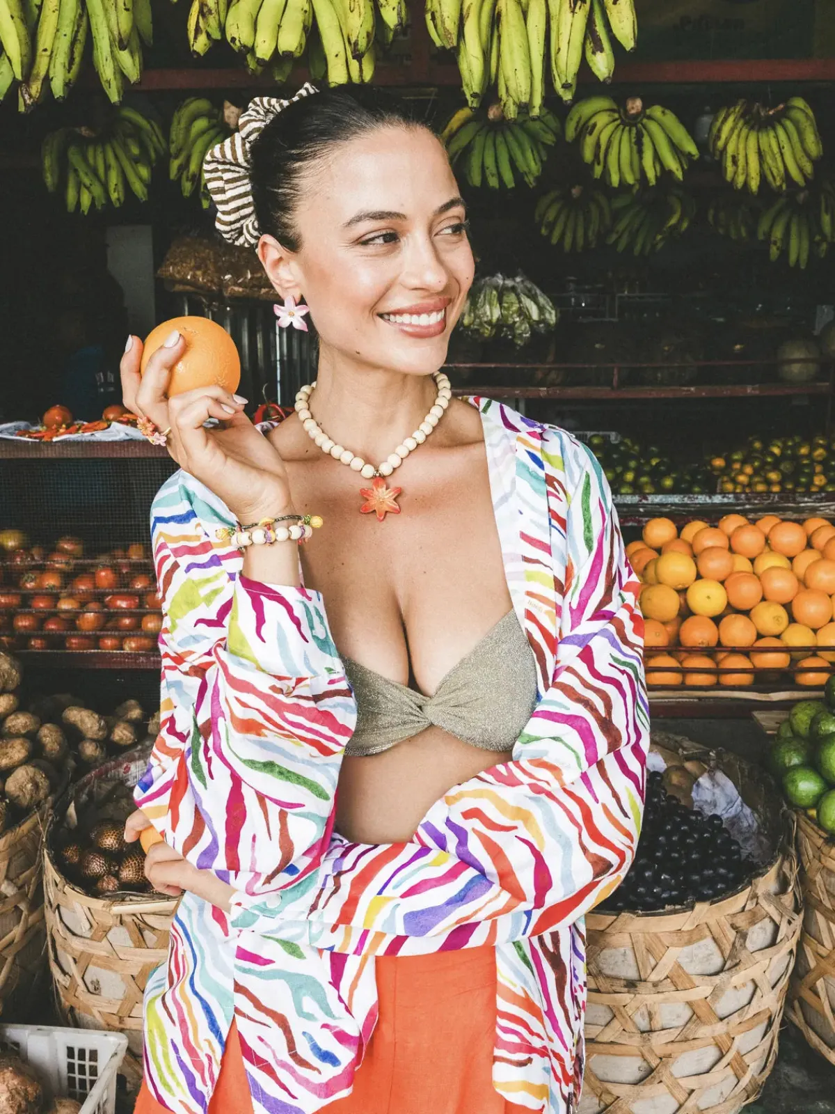 Hematite, hibiscus and pineapple bead bracelet>NACH BIJOUX Online