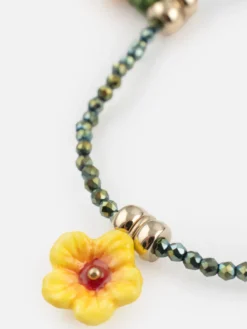 Hematite, hibiscus and pineapple bead bracelet><noscript><img width=