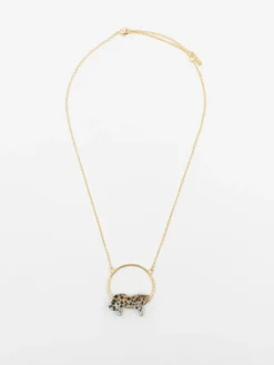 Leopard round necklace><noscript><img width=