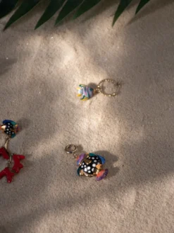 Maxi charm's spotted fish><noscript><img width=