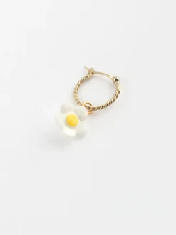 Mini créole fleur blanche>NACH BIJOUX