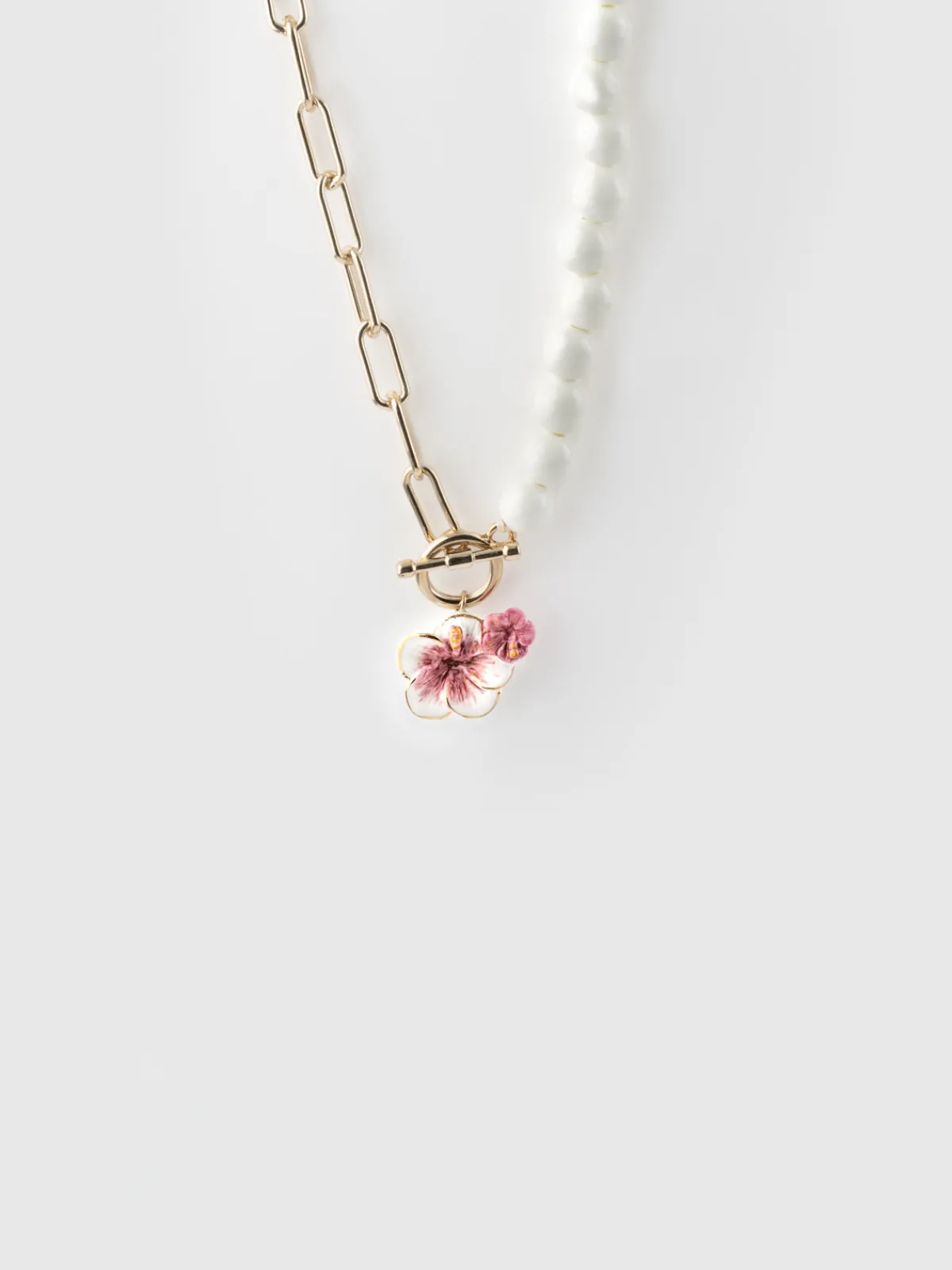 Pearl and hibiscus necklace>NACH BIJOUX Online