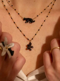 Pearl and panther necklace><noscript><img width=