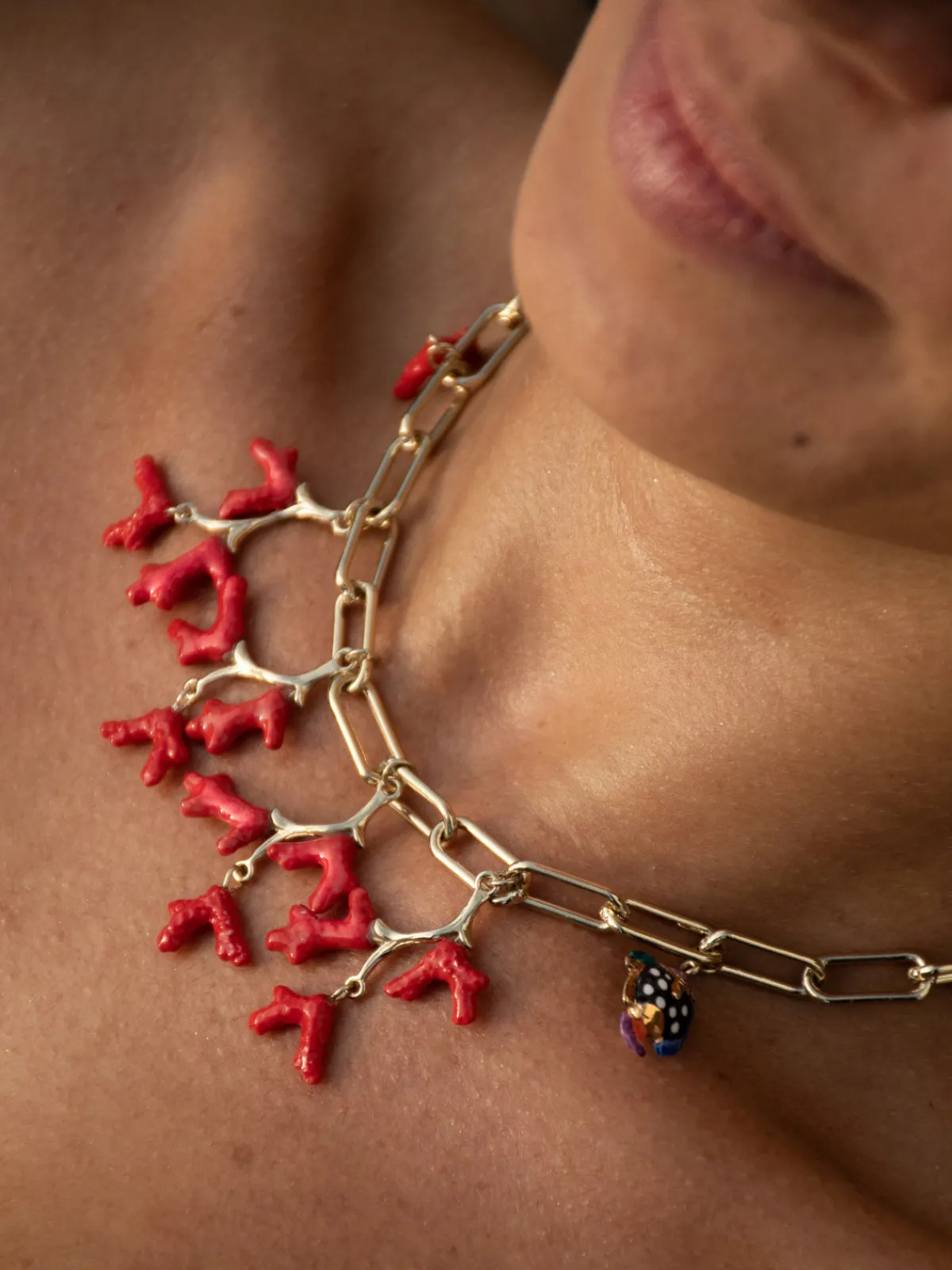 Red coral and spotted fish necklace>NACH BIJOUX Outlet