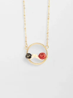 round necklace of snails in love>NACH BIJOUX Online