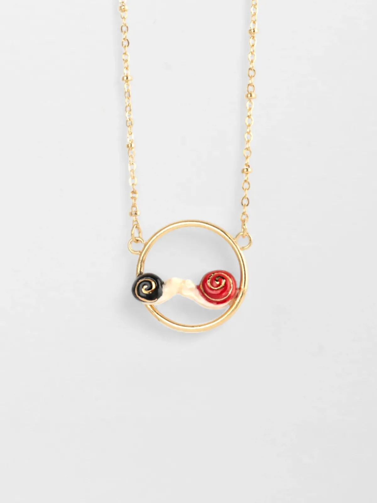 round necklace of snails in love>NACH BIJOUX Online