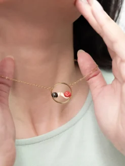 round necklace of snails in love>NACH BIJOUX Online