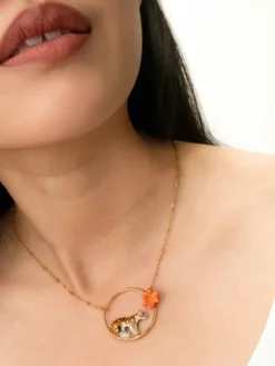 Round tiger and lily necklace><noscript><img width=