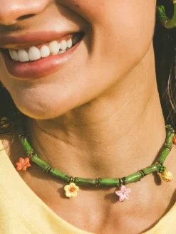 Tropical and bamboo multi-beaded necklace>NACH BIJOUX Hot
