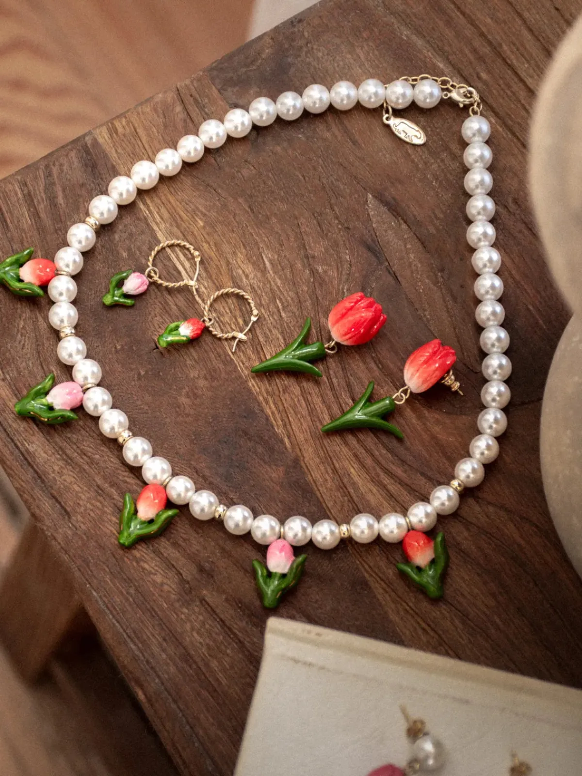 Tulip and pearl necklace>NACH BIJOUX Sale