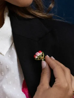 Tulip bouquet pin>NACH BIJOUX Sale